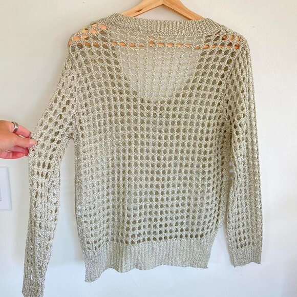 KARISS SIZE SMALL KEYHOLE GOLD STITCHED SWEATER - Picture 5 of 5